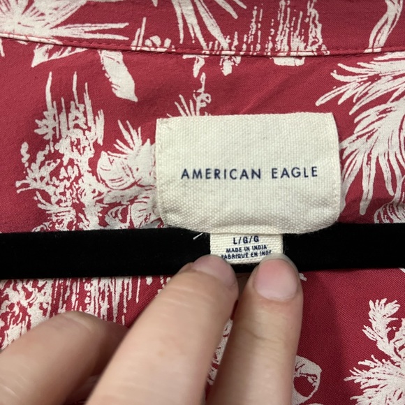 American Eagle Large cropped tie Hawaiian shirt - Picture 3 of 4